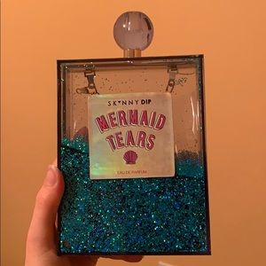 Skinny Dip liquid glitter bag